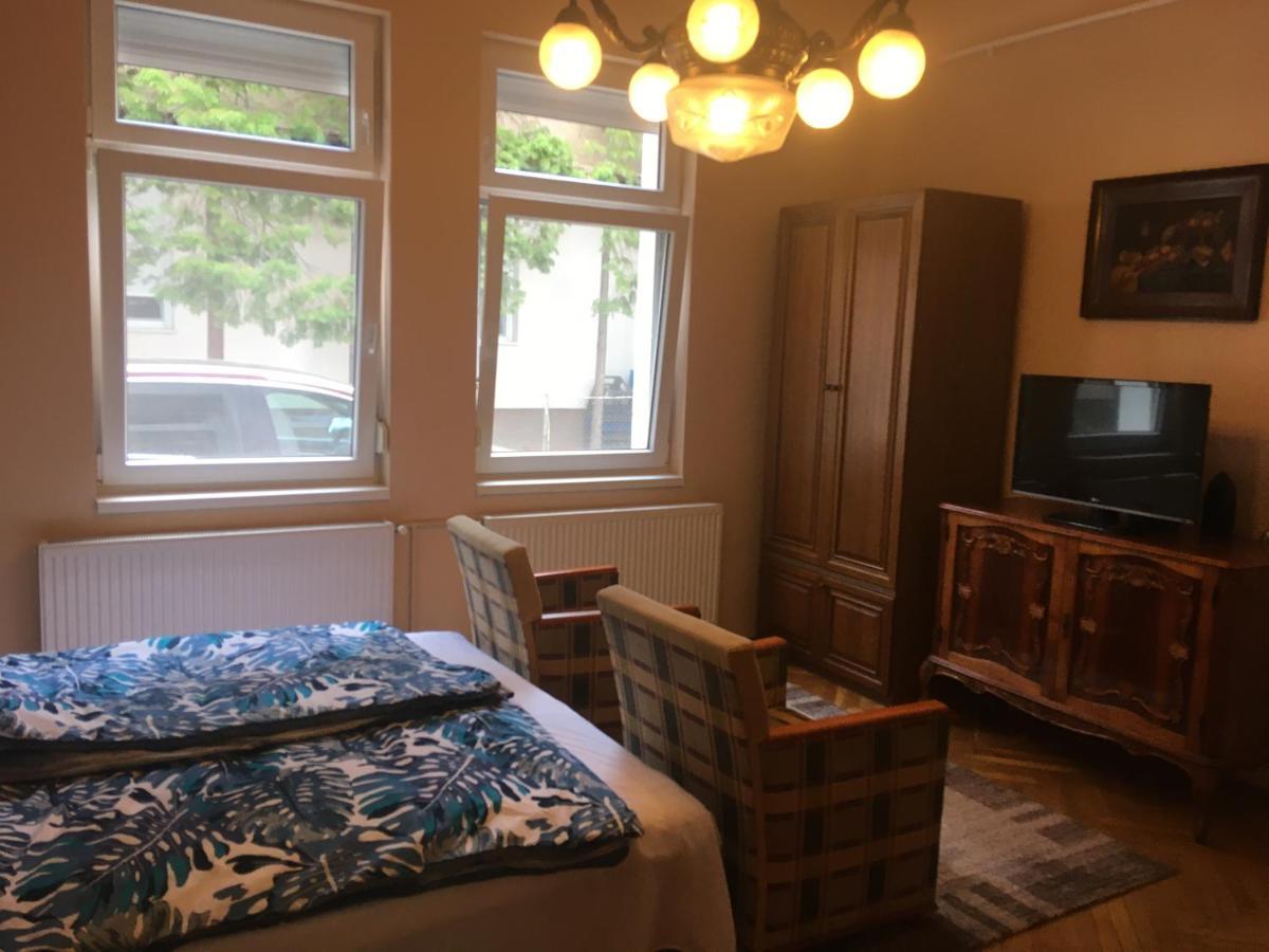 Honved Apartmanhaz Balatonlelle Exterior foto