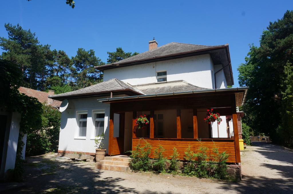 Honved Apartmanhaz Balatonlelle Exterior foto