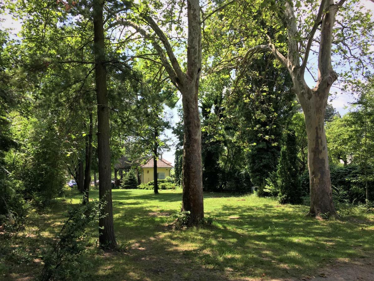 Honved Apartmanhaz Balatonlelle Exterior foto